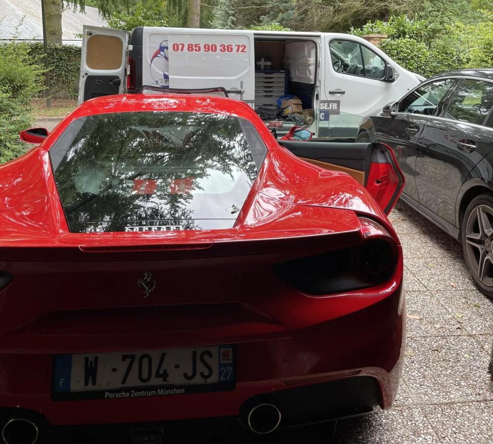 voiture-rouge